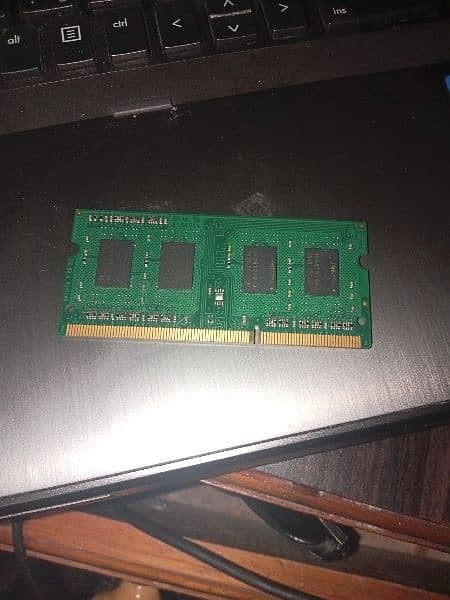 4GB ram DDR3 L 1