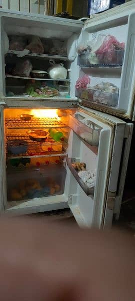 Haier Full size fridge 4