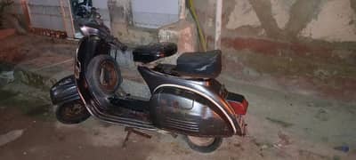 vespa  made in Italy