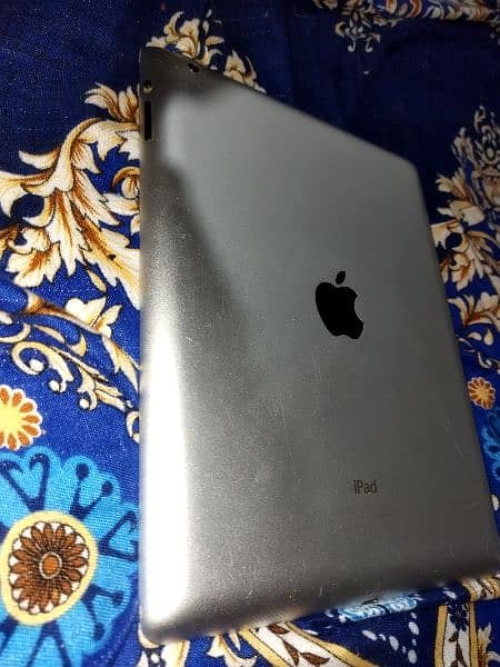 Apple Ipad 4 (urgent) 4