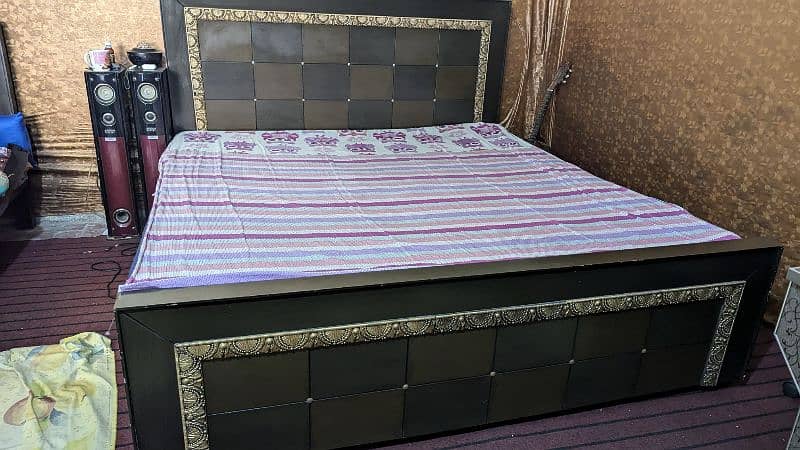 Double Bed For Sale 3