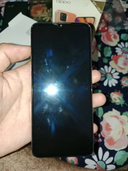 Urgent sale Oppo F17 8 128 all box 8