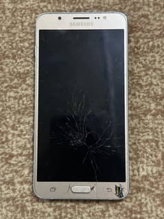 Samsung Galaxy J7