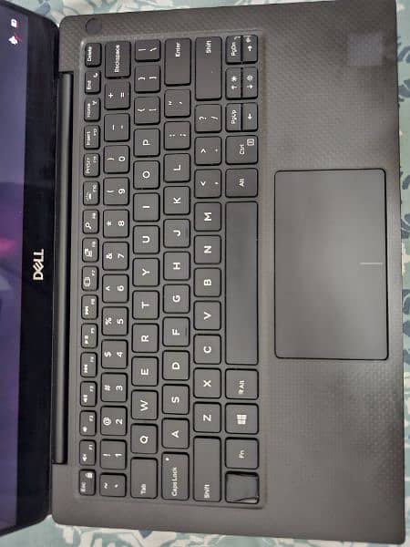 Dell Xps 13 inch i7 10th generation 16GB 6