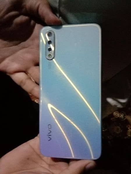 vivo s1 1