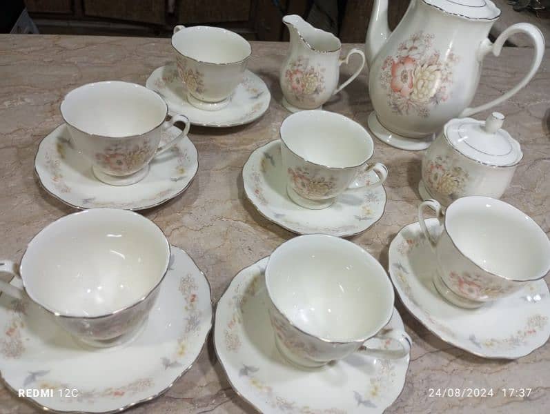 Budlet imported tea set 24pcs 2