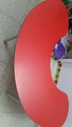 c shape study  tables