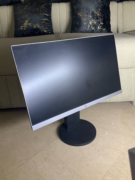 HP Borderless Monitor 24 inch 2