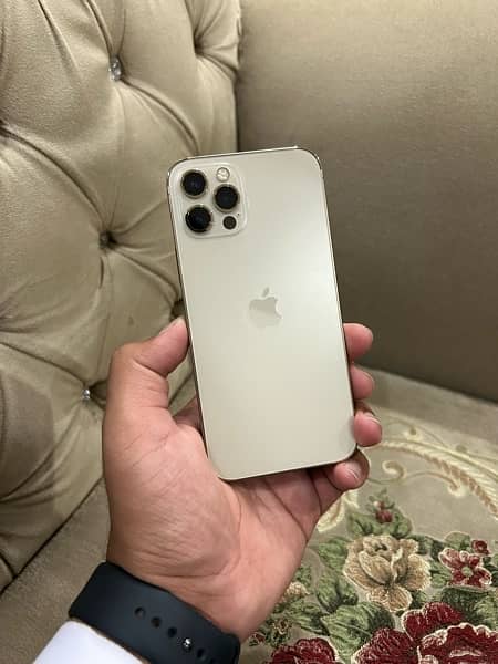 iphone 12 pro 0