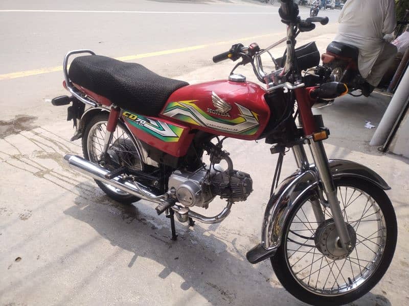 honda 70 first owner  bike neat condition 4