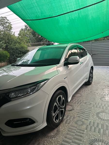 HONDA VEZEL MODEL 2019/ 2024 AUTOMATIC 3