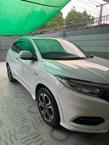 HONDA VEZEL MODEL 2019/ 2024 AUTOMATIC 4