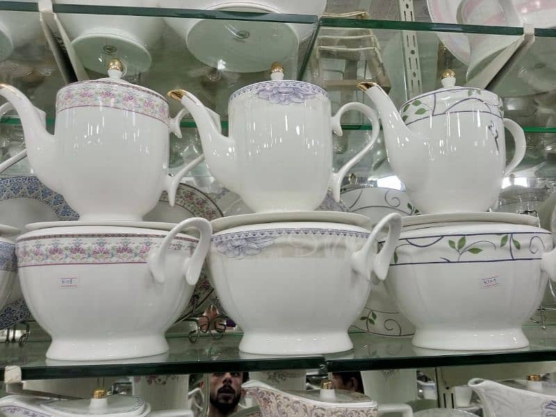 61 pic Dinner Set bone china 9