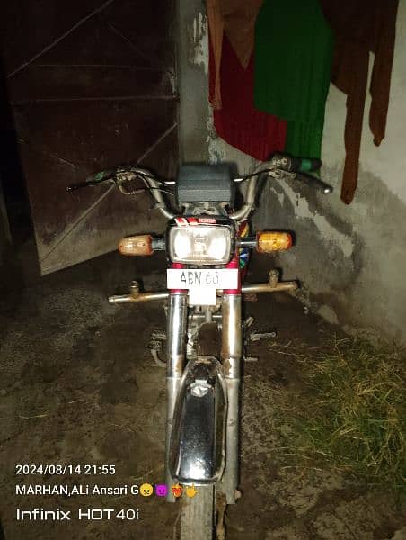 One hand use bike Good Condition 2