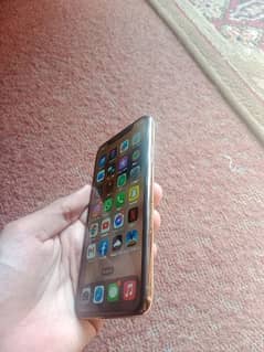 iphone xs gold colour NON PTA 64GB ALL OKAY SETT 10/10