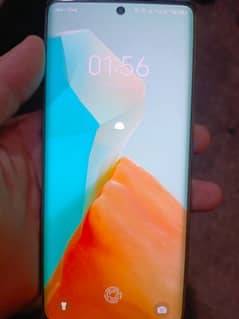 Tecno spark 20 pro plus 8.256