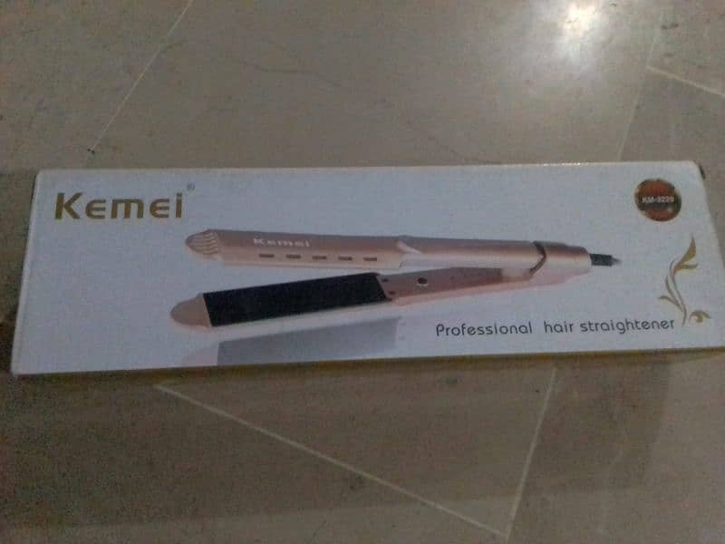 Hair straightener ( whatsapp number  03132451005 ) 0