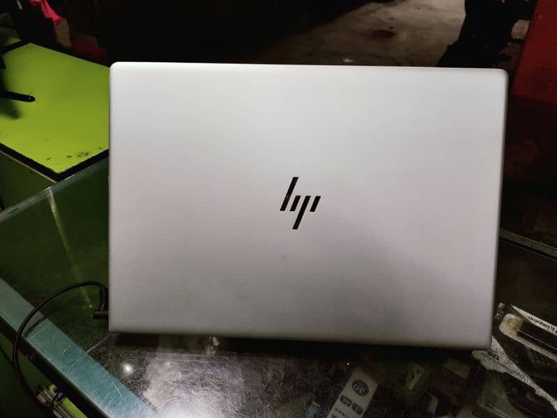 HP elitebook 840 g6 0