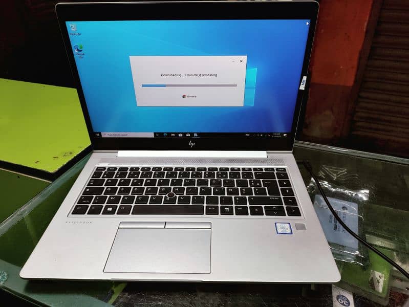 HP elitebook 840 g6 11