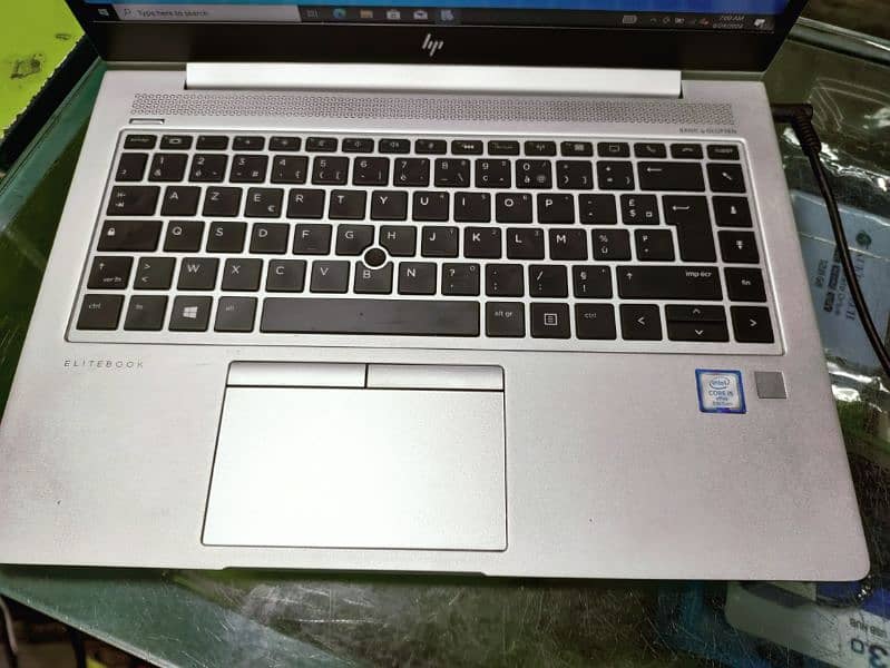 HP elitebook 840 g6 12