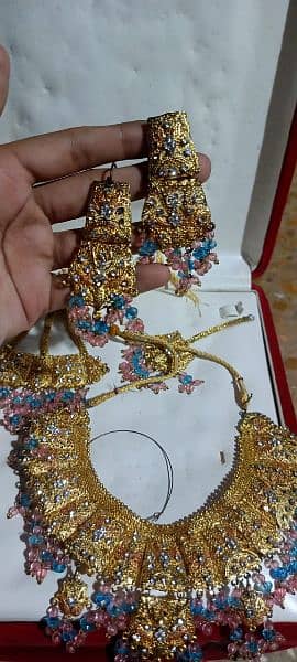 walima frok with jewellery 10