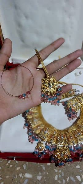 walima frok with jewellery 14