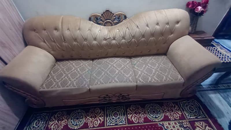 sofa set 3+2+1 heavy wooden urgent sale 03161442964 1