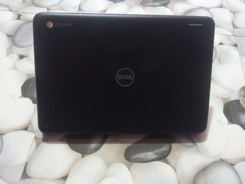 dell Chromebook 3180 0