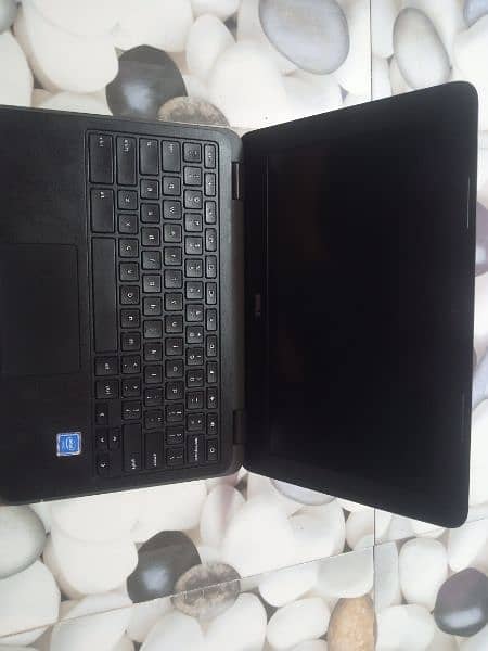 dell Chromebook 3180 1