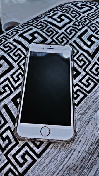 Iphone 6 16 Gb i cloud clear PTA approved 5