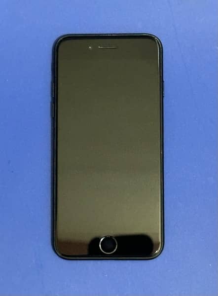 iPhone SE 2020 | 64GB | Factory Unlocked 2