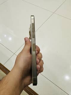 iphone 14 pro max jv