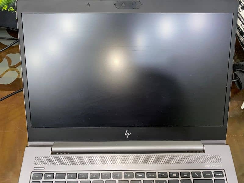 HP i7 8th 2 GB Graphic Laptop 1