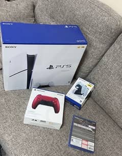 playstation 5 PS5 slim 1Tb with accessories