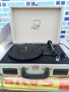 Reka  turntable