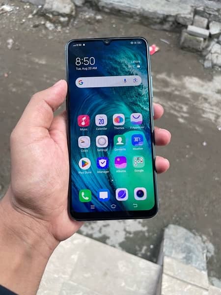 vivo s1 official pta approved with original charger + box 3