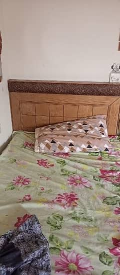 single bed with mattress