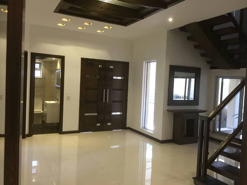 1 Kanal Lavish Bungalow For Rent On Top Location Of Phase 6 DHA Lahore 28