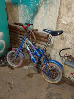 kids cycle size 12