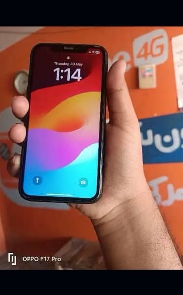 iPhone XR 64gb 03146396817 wattsap 4