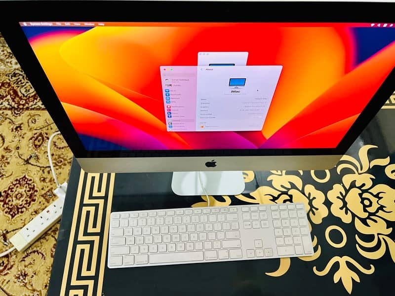 Apple IMac 2019 21.5 USA Brand New Condition 4K Display 3