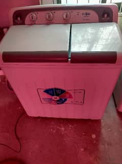 washing machine in good condition for sale in good price