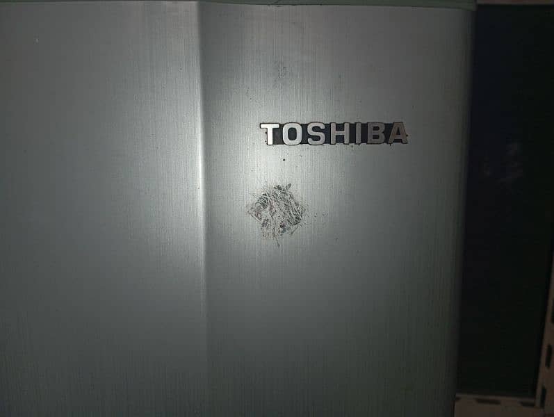 Toshiba Refrigerator Genuine condition 4