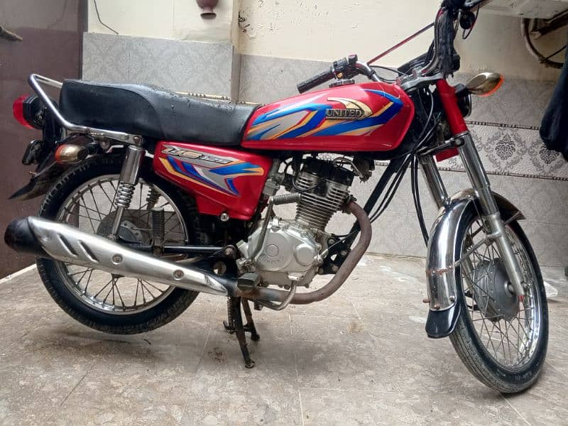 united 125 model 2022 bike ma khuay km nhi hai bhot km hi use ki h 14