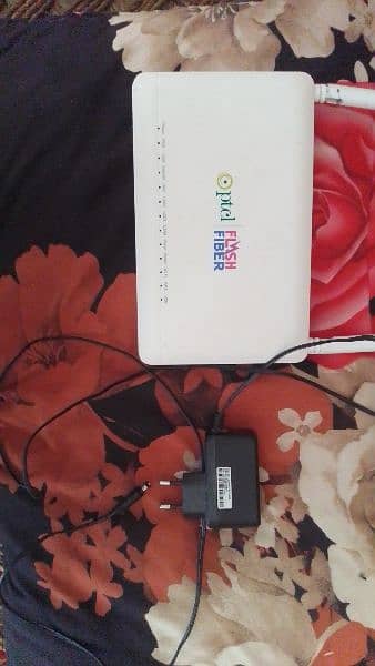 O ptcl flash fiber router ptcl gpon device Free delivery 1