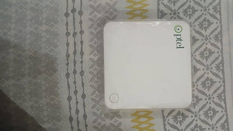 Ptcl smart tv box ( New ) 0