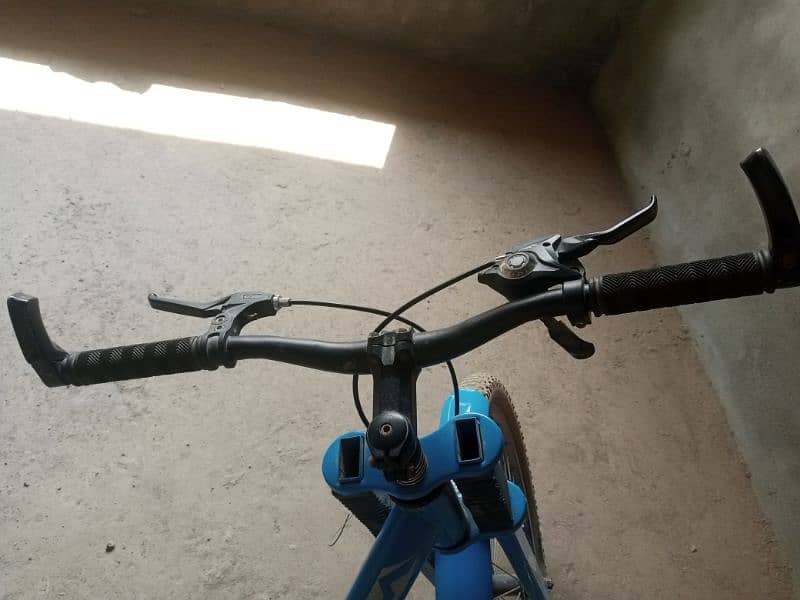 blue colour Morgan mountain bike for urgent sale 0