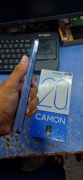 Tecno Camon 20 pro 7