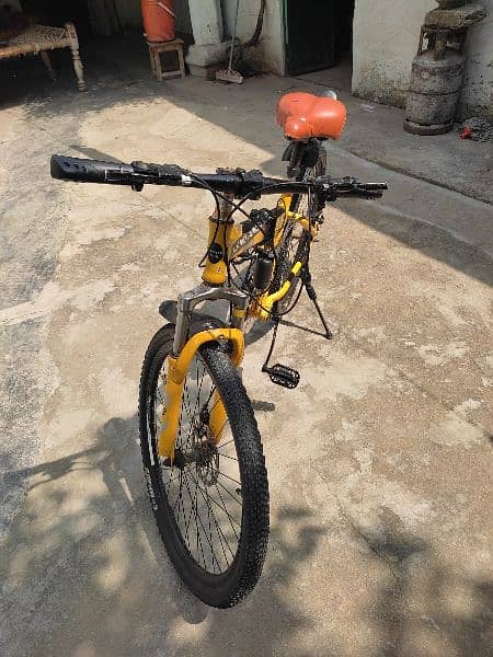 Land Rover Foldable Bicycle 1