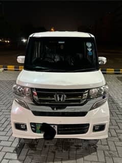 Honda N Box Custom 2015 N BOX CUSTOM G FULL OPTION